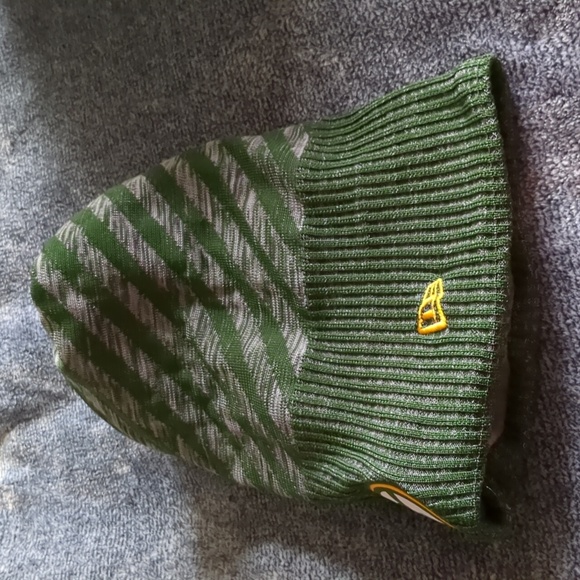 NFL Green Bay Packers Touque. - Picture 2 of 5